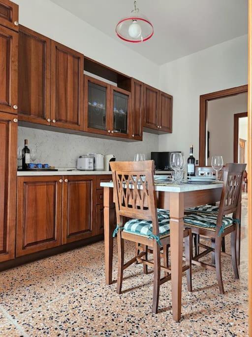 La Casa Di Nonna Gina Apartamento Alba  Exterior foto